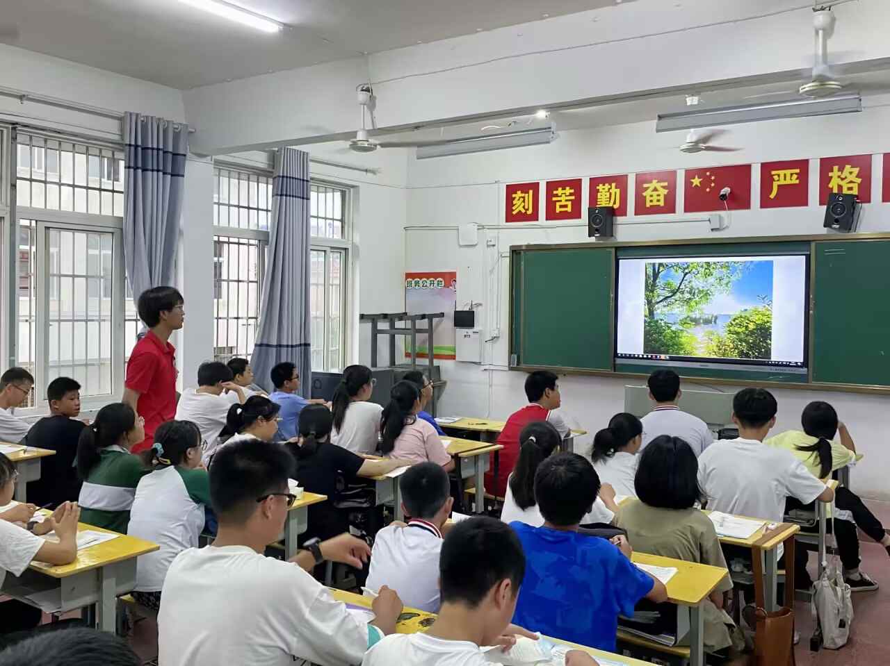 圖顯生活，樂舞青春