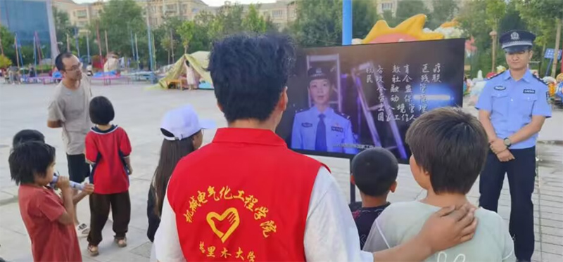 “夏花盛開同筑夢，胡楊相傳創(chuàng)團(tuán)結(jié)”團(tuán)隊暑期社會實踐活動
