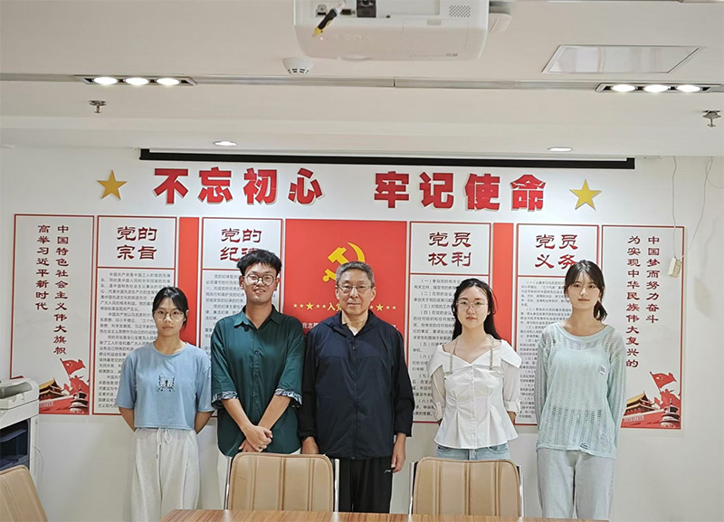 河海大學(xué)馬克思主義學(xué)院走進(jìn)南京市軍休講師團——賡續(xù)紅色血脈，宣講再敘戎耀