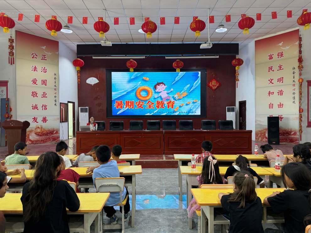 知識與歡樂同在，暑假成長不停歇