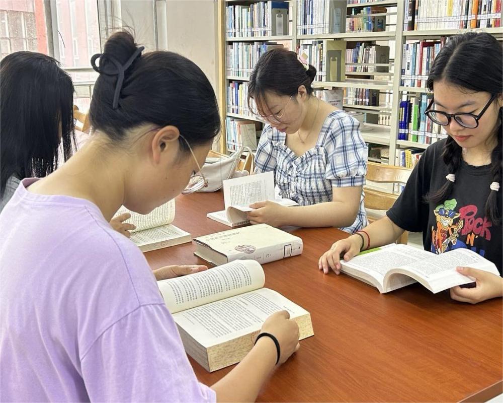 砥礪奮進(jìn)新征程，勞動教育記心間
