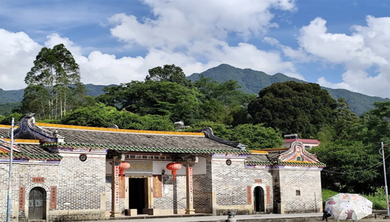 廣師大學(xué)子鄉(xiāng)村振興行：青春力量注入南嶺鎮(zhèn)，共繪鄉(xiāng)村新篇章