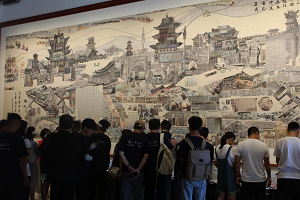 長(zhǎng)大學(xué)子赴太原：探舊址習(xí)晉商文化，走醋園傳非遺之火。