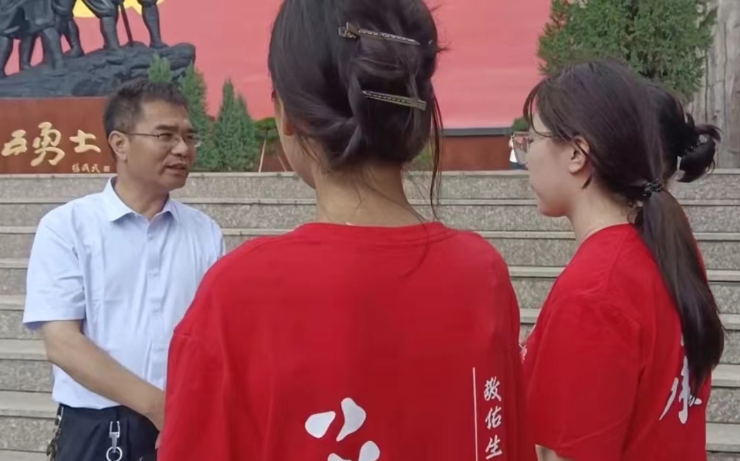 承德醫(yī)學(xué)院“薪火相傳，筑夢(mèng)未來”暑期社會(huì)實(shí)踐服務(wù)隊(duì)“三下鄉(xiāng)”社會(huì)實(shí)踐活動(dòng)圓滿結(jié)束